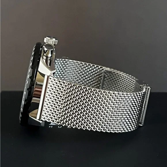 HB1513886 - Hugo Boss Men’s Pilot Edition Chronograph Watch - Picture 8 of 12